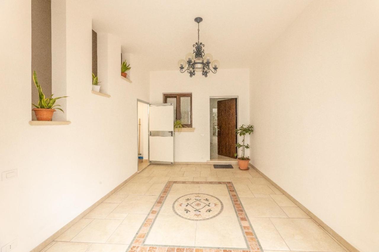 Giulio'S Apartment Тавьяно Экстерьер фото